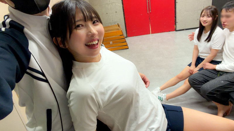 巨乳JKひかり＆もあ(kure029)の乱交がヤバすぎる！背徳の中出しを堪能する濃厚55分【電影シロウト-黒歴史-独占】 素人エロ動画