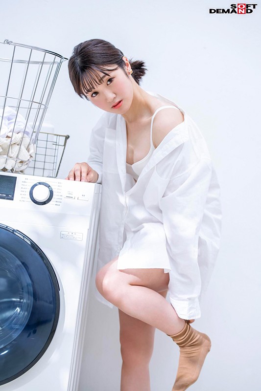まだ何にも染まっていない天然少女・みすずの身体を11発の精液で汚す。スレンダーで素朴な少女！