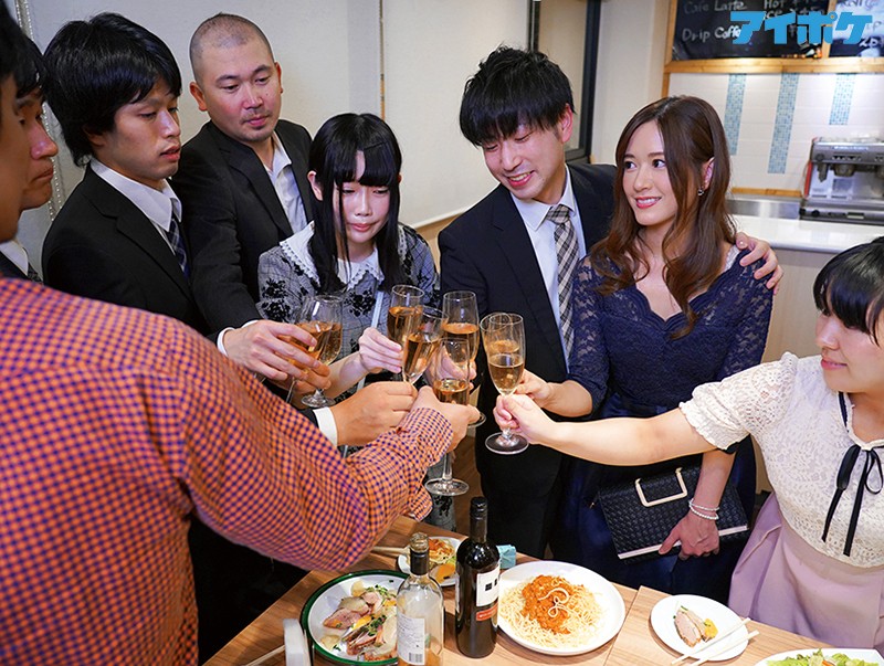 「あいつの精子で汚される前に俺のザーメンでコーティングしてあげるよ。」同窓会で再会した初恋の人（希島あいり）は俺が一番嫌いな同級の男と結婚するとの事。僕の中で何かが弾けた・・