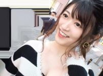 ２１歳の美容師さんが彼氏の前で他人チンコに完堕ち♡ベロキスにフェラでＨカップ爆乳を疼かせて寝取られＳＥＸで本気イキ連発