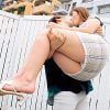 素人女子大生が野外でお姫様抱っこに濃厚ベロキスされて完全にえろスイッチON♪生チンポで激突きされてイキっぱなし///