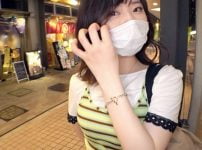 ２０歳シロウトお姉さんがバックで突かれて悶絶アクメ♡性欲みなぎるボディを手マンやフェラで発情させて本気ＳＥＸで興奮