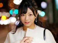 【逆転MM号】素人美女がナンパされて車内で即セックス.種付！じつは外からは丸見え状態で公開丸出し状態！！！