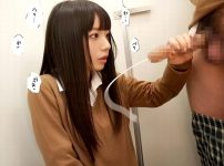 ＜女学生＞隠れビッチなスケベ貧乳女学生が図書館のトイレで”無口”手コキ！制服着衣の変態まんこに巨根突き刺し騎乗位H