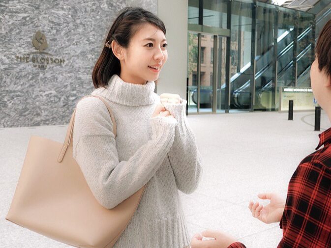 【他人妻ナンパ】出産してからご無沙汰で産後処女な長身32歳美妖艶をお持ち帰り！スケベスレンダー美脚な母親が浮気に溺れるなか出し